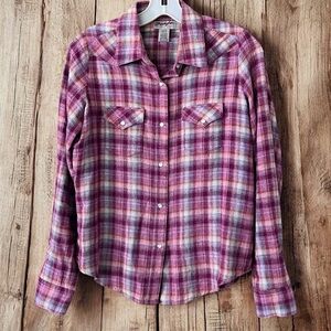 Women’s Wrangler Pearl Snap Western Plaid Button-Up Shirt/Small